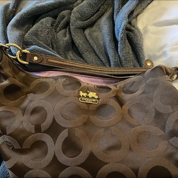 Coach | Bags | Coach Purse Good Condition Has Coach Logo On It With ...